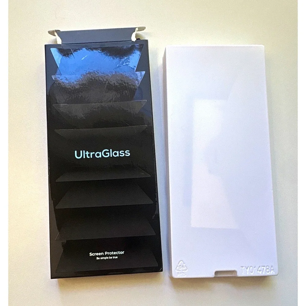 UltraGlass Tempered Glass Screen Protector Clear iPhone 15 Plus